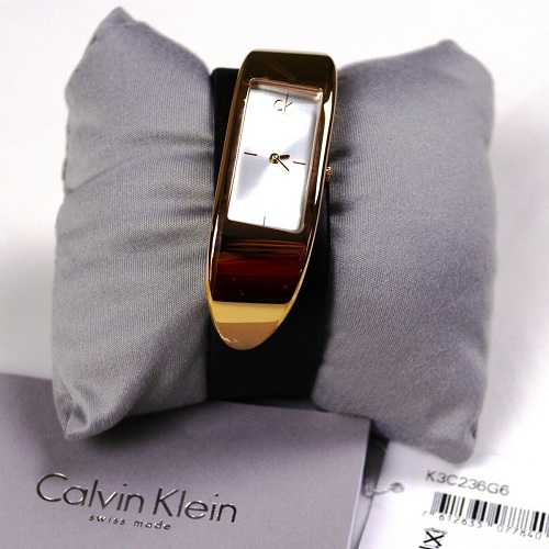 Calvin Klein 卡尔文·克雷恩 Embody 系列 玫瑰金色女士时装腕表 K3C236G6 $75（约503元）