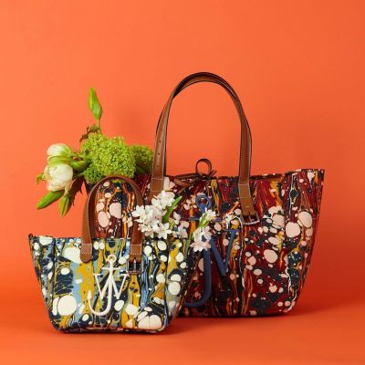 NAP 英站：JW Anderson 全场服饰鞋包 收链条鞋、草编包<br />       直邮亚太8.5折+退税