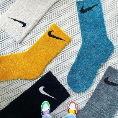 【限时闪促+高返8%】FinishLine：月末大促 精选鞋服<br />       额外7折！