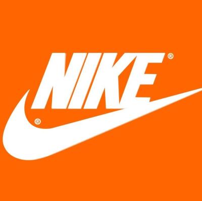 FinishLine官网：NIKE 专区<br />       低至5折！$20收时尚斜挎包！