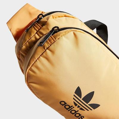 【13%】Adidas originals 多层收纳腰包<br />       4折 $10（约63元）