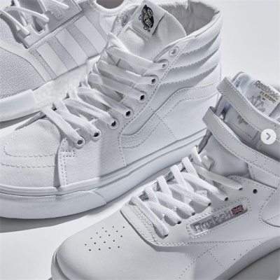 预计14日0点开启！FinishLine：精选运动大牌鞋服专区 含Nike、adidas等<br />       额外8折