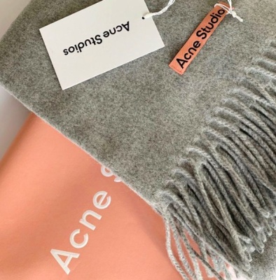 Coggles：Gucci墨镜、GGDB小脏鞋等正价新品<br />       7折大促、Acne studio反季入围巾