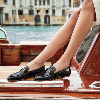 Jomashop：精选 Tod's 男女鞋履 乐福鞋仅$199<br />       享额外6折！
