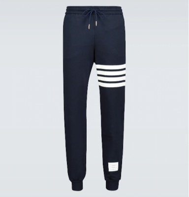 Thom Browne 四道杠藏青色运动裤<br />       9折 €508.5（约3810元）