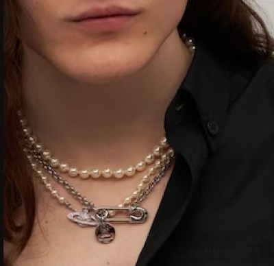Vivienne Westwood 西太后 Stuart 男士人造珍珠项链<br />       6折 €115.8（约877元）