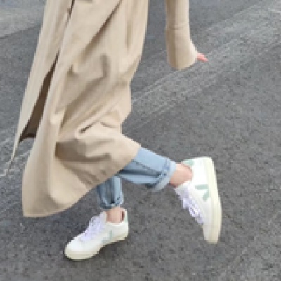 HBX 中站：精选时尚大牌季末大促<br />       低至5折起！CHLOÉ、By Far、NB等限时好价！