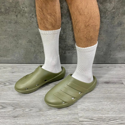 adidas Originals Adicane 橄榄绿男款洞洞鞋<br />       2.1折 $10.4（约74元）