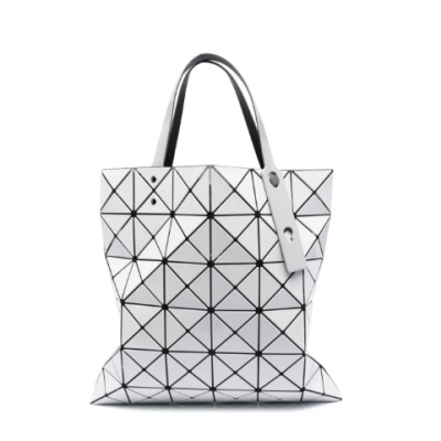 Bao Bao Issey Miyake 三宅一生 Lucent Gloss 拼接托特包<br />       7.5折 ￥3304