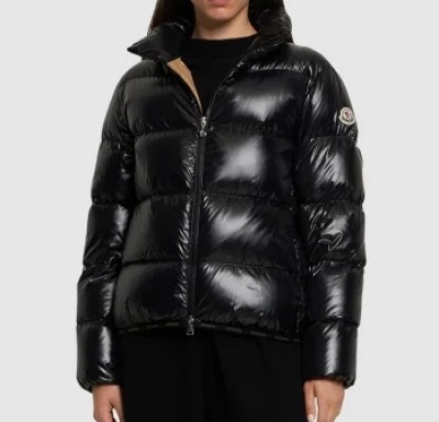 欧洲站 BUG 定价！Moncler 蒙口 Abbadia 女款亮面尼龙羽绒服<br />       €990（约7332元）