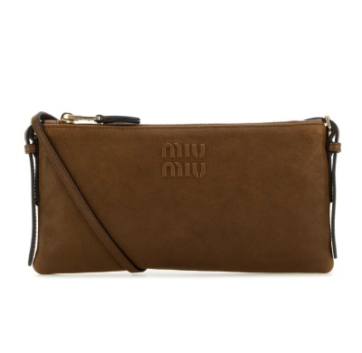 Miu Miu Logo 单肩包<br />       8.6折 $629.22（约4530元）