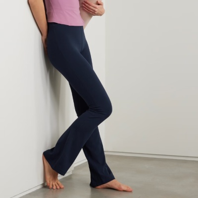 LULULEMON Groove 瑜伽裤<br />       7折 623港币（约554元）