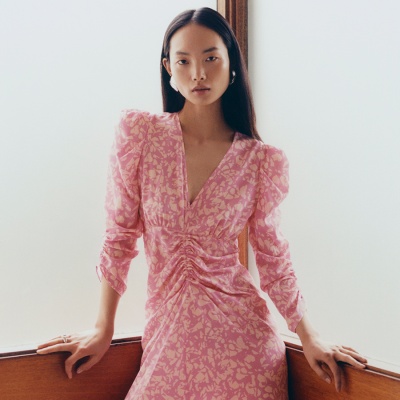 Net-A-PORTER 亚太站：精选大牌服饰热卖 乐享8.5折<br />       入手 SKIMS、LULULEMON、ACNE STUDIOS 等