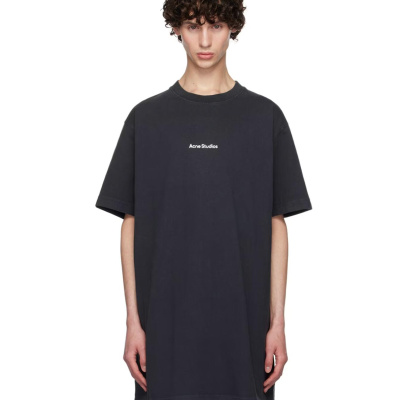 Acne Studios oversize风T恤<br />       5折 $170（约1229.71元）