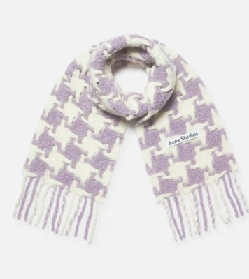 之前$231！ACNE STUDIOS 紫色千鸟格围巾<br />       6折 $210（约1511.89元）