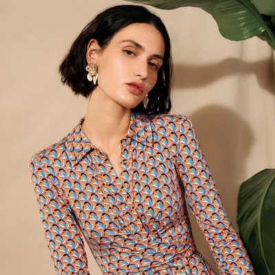 THE OUTNET 美站：DVF 美裙额外7折专场 Aurelia印花阔腿连身裤$144<br />       Elma 花卉印花中长裹身半身裙$107