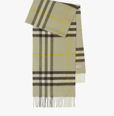 Burberry 格纹羊绒围巾<br />       5.1折 $297.98（约2143.97元）