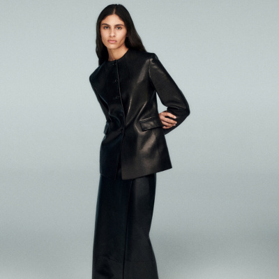 Net-A-PORTER 亚太站：KHAITE 天“裁”之作 优雅无限 风格百搭<br />       选购此系列 >>