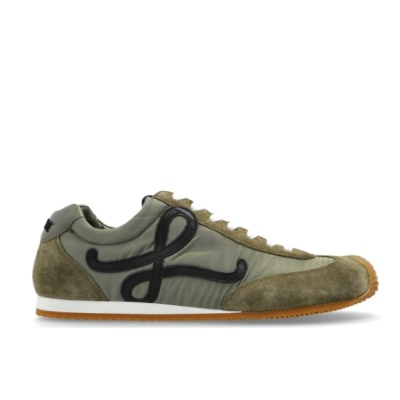 梓渝同款 LOEWE 罗意威 Ballet Runner 2.0 绿色运动鞋<br />       7.7折 $653.78（约4707.54元）