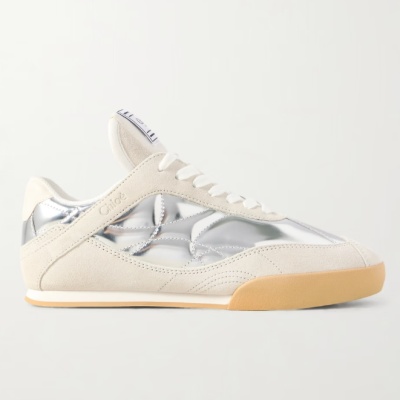 CHLOE 蔻依 Kick 银色运动鞋<br />       HK$6100（约5593.7元）