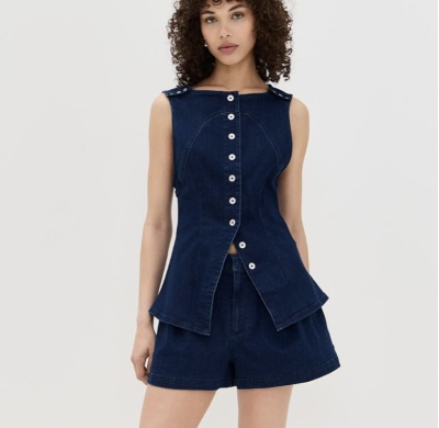Free People 牛仔套装<br />       5.9折 $99.12（约707.56元）