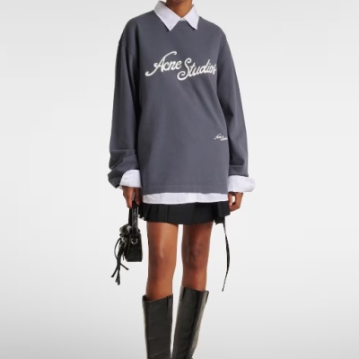 S码有货 ACNE STUDIOS Exford 徽标印花长袖T恤<br />       7折 €231（约1932.52元）
