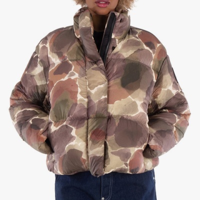 Canada Goose Cypress 羽绒服<br />       5.5折 $688（约4917.55元）
