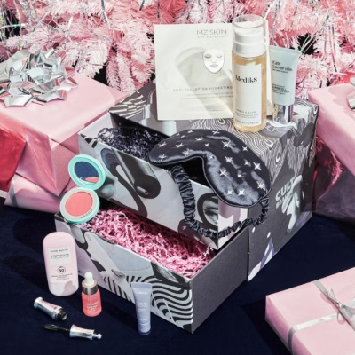 Cult Beauty 终极彩妆圣诞盒子 价值超£270<br />       £70（约672.96元）