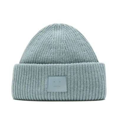 ACNE STUDIOS 罗纹脸孔贴花套头帽<br />       9折 ¥1260