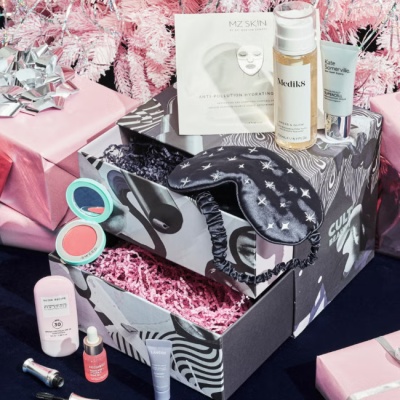 价值超£270！Cult Beauty 终极假日精选盒子<br />       8.5折 £59.5（约558.65元）