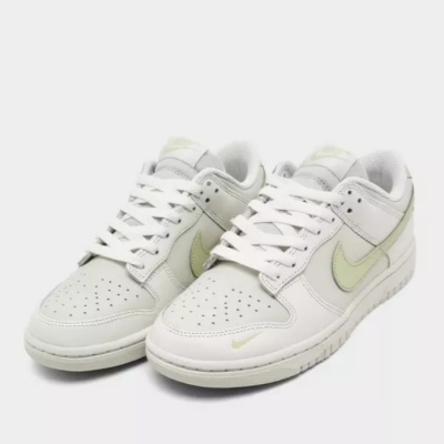 Nike 耐克 Dunk 低帮运动鞋<br />       5折 $60（约428.17元）