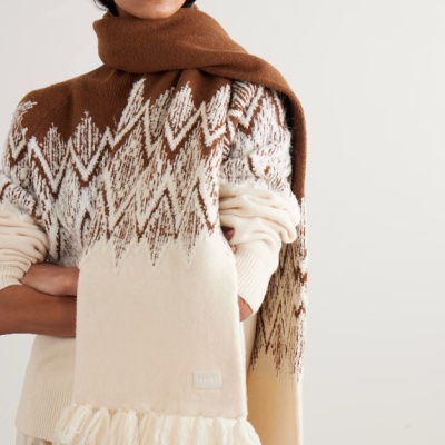 VARLEY 费尔岛图案针织围巾<br />&nbsp;&nbsp;&nbsp;&nbsp;&nbsp;&nbsp;&nbsp;HK$1150（约1033.85元）