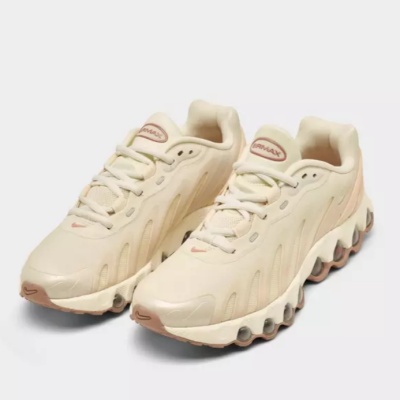 Nike 耐克 Air Max Dn8 运动鞋<br />&nbsp;&nbsp;&nbsp;&nbsp;&nbsp;&nbsp;&nbsp;4.1折&nbsp;$82.5（约576.35元）