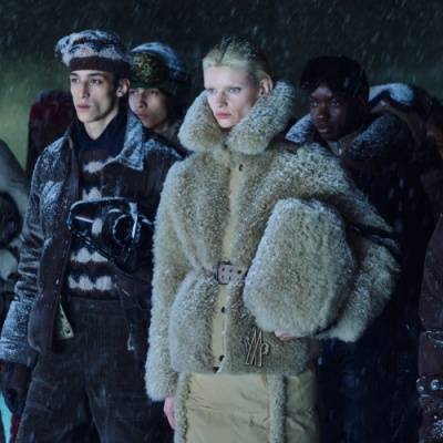 Cettire： Moncler羽绒服好价 背心$775.01<br />&nbsp;&nbsp;&nbsp;&nbsp;&nbsp;&nbsp;&nbsp;低至5折+新人额外9折&nbsp;$640