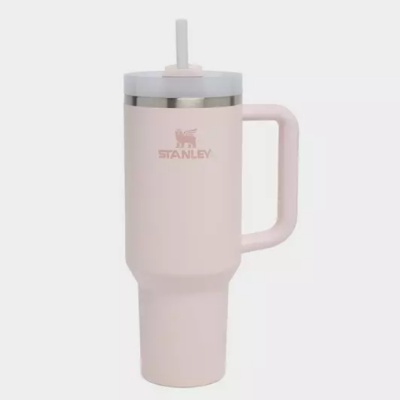 Stanley Quencher H2.0 Flowstate 水杯<br />&nbsp;&nbsp;&nbsp;&nbsp;&nbsp;&nbsp;&nbsp;5.5折&nbsp;$24.75（约166.34元）
